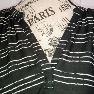 Worthington Black and White Striped Tunic Top